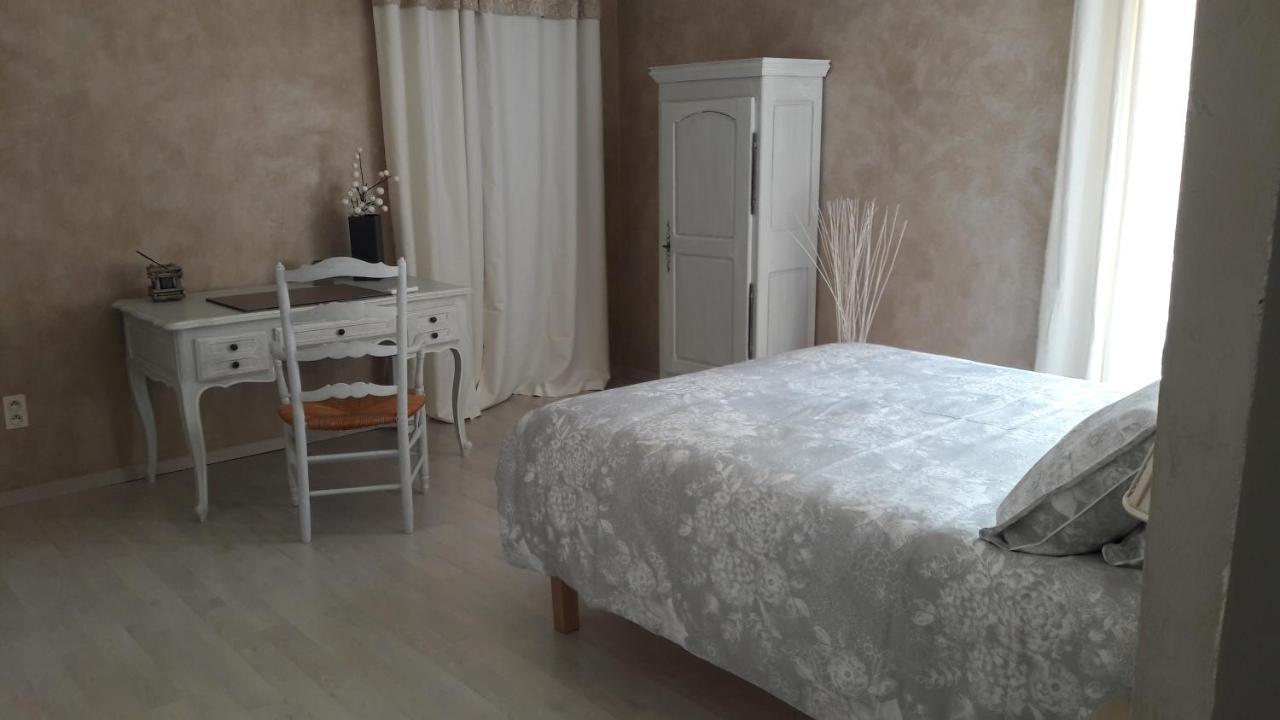 Bed and Breakfast La demeure d'Hélice Langlade Esterno foto